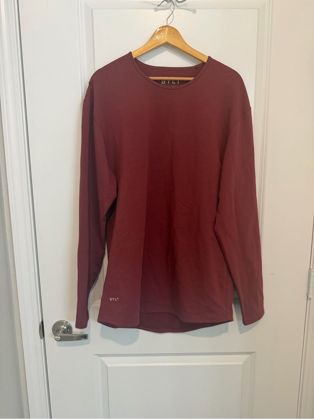 BYLT Basics Drop-Cut LUX Men’s Long Sleeve Shirt Large Burgundy Stretch Athletic